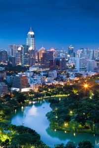 Bangkok éjszakai látkép