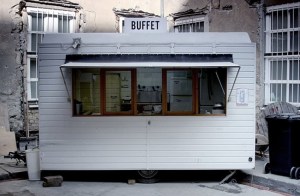 Az új, trendi vállalkozás: büfékocsiból árusítás!