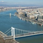 OTP Ingatlanpont: az illetékre, az adózásra, a közjegyzői díjra is célszerű figyelni lakásvásárlásnál