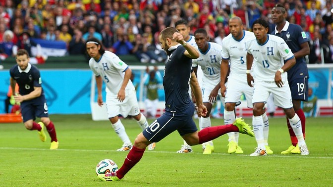 Karim Benzema, a franciák gólszerzője (a fénykép a FIFA.com-ról származik)