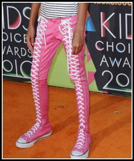 Nacipő, azaz naci-cipő