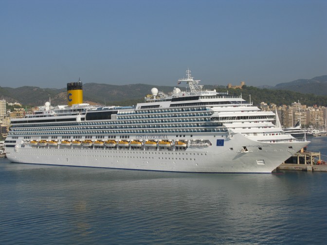 Costa_Concordia_in_Palma,_Majorca,_Spain