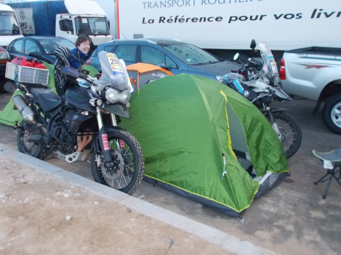 Egy rutinos versenyző ahol tud, pihen