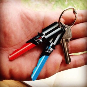 Saber-Shaped-Key-Set-01