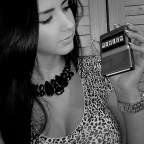 A mi modellünk biztos, hogy nem anorexiás :)