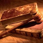 Letöltendő szabadságvesztést kapott egy csaló hitelügyintéző