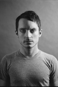 elijah_wood_headshot_a_p