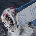 Barcelona World Race – Fa Nándor “szólóban” halad a cél felé