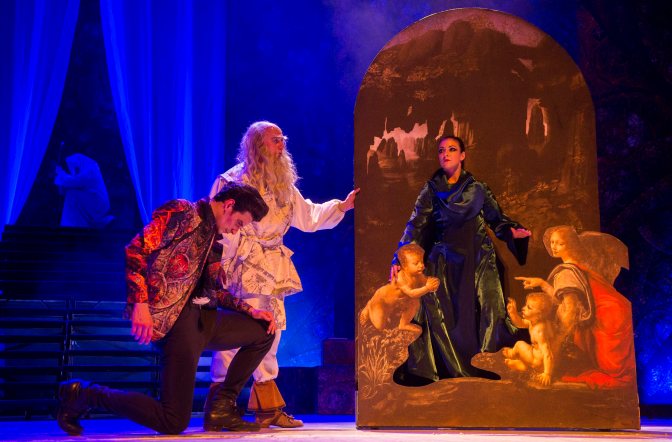 Budapest, 2015. április 15. Egy jelenet az ExperiDance Tánctársulat Én Leonardo - A fény születése címû elõadásának próbáján a Ram Colusseumban 2015. április 15-én. Balra Szabó Dániel az ifjú Leonardo szerepében. A darabot Román Sándor koreografálásában, Meskó Zsolt rendezésében április 17-én mutatják be. MTI Fotó: Illyés Tibor