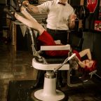 Mást borotválunk mi, és mást ők…