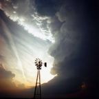 Jégeső, hó, tornádók az Egyesült Államok középső vidékein