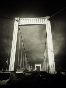 Ma sem lesz egyszerű közlekedni...