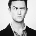 Szemöldök ráncolás?  Avagy hogyan tegyük a rakoncátlan szálakat helyre…