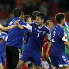 Eb-selejtezők – Döntetlen Belfastban, a feröeriek másodszor is meglepték a görögöket