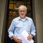 Államosítást szeretne a brit Munkáspárt élére legesélyesebb politikus