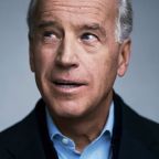 Csökkent Clinton párton belüli előnye, a demokraták többsége támogatná Biden indulását