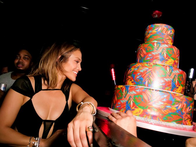jlo-bday-cake-1024