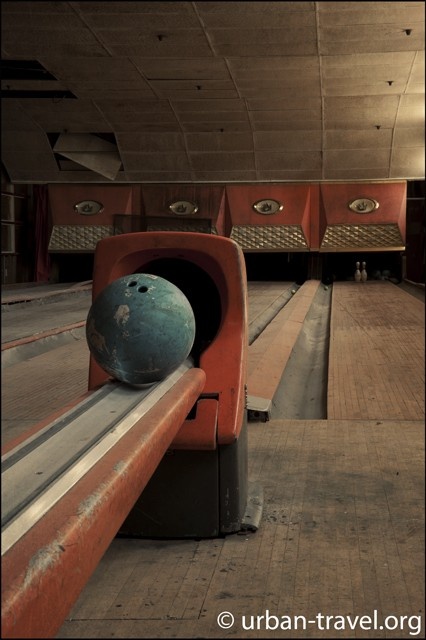 Bowling Alley Catskills N.Y.
