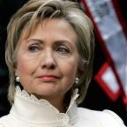 Hillary Clinton először fejezte ki sajnálkozását amiatt, hogy miniszterként magán e-mailt használt