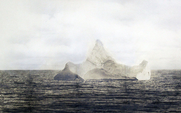 the-iceberg-that-s_3474504b