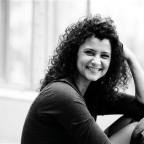 Iva Bittová muzsikájával fűszerezett újcirkusz produkció érkezik a Trafóba