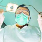 Kuruzslás miatt elítéltek egy álfogorvos családot Nagykanizsán