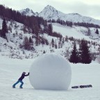 Ausztriában készülhet a világ legnagyobb hógolyója