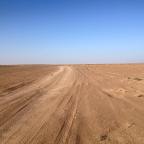 Durva küzdelem a sivatagban – Szabolcs kétszer, ugyanarról a történetről