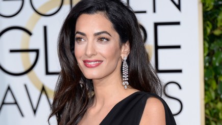 amal-clooney-globes-fashion