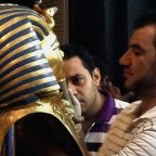 Tudomány-régészet-jog-Egyiptom  Nyolc ember bíróság előtt felel a Tutanhamon-maszkban tett károkért