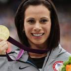 Új fedettpályás világcsúcs női rúdugrásban