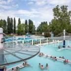 Három budapesti strand kinyitott szombaton