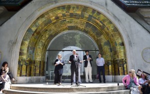 D__YT20160527009-300x188