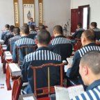 Konfuciuszi tanokkal nevelik a rabokat Kelet-Kínában