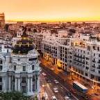 Spanyolországi nyaralással jutalmazza 2500 dolgozóját egy kínai milliárdos