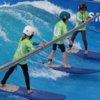 Ezer négyzetméteres szörfmedence épült Bécs belvárosában