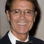 Perli a BBC-t és a rendőrséget Cliff Richard