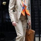 Brexit – Theresa May: London az év végéig nem kezdi meg a kilépési tárgyalásokat