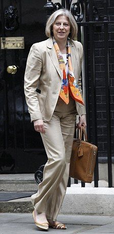 f4eb2353453c3780cb1e97893ca64952