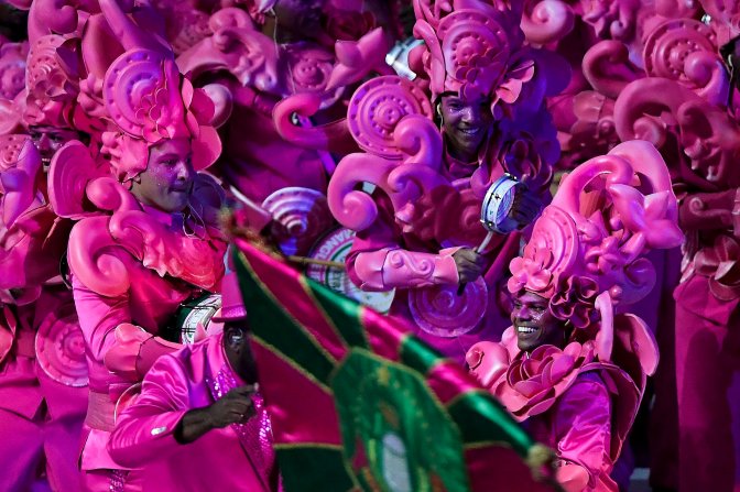 Rio de Janeiro, 2016. augusztus 6. Táncosok a XXXI. nyári olimpiai játékok megnyitóünnepségén a Rio de Janeiró-i Maracana Stadionban 2016. augusztus 5-én. MTI Fotó: Czeglédi Zsolt