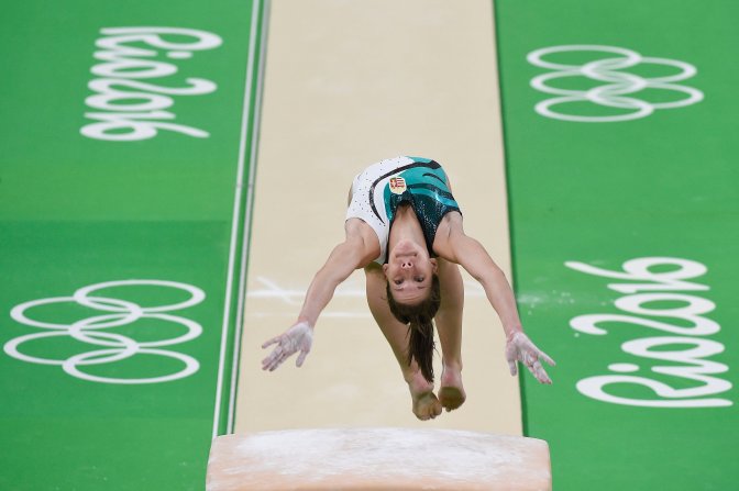 Rio de Janeiro, 2016. augusztus 4. Kovács Zsófia tornász edz a Riói Olimpiai Arénában 2016. augusztus 4-én, egy nappal a riói nyári olimpia kezdete elõtt. MTI Fotó: Kovács Tamás