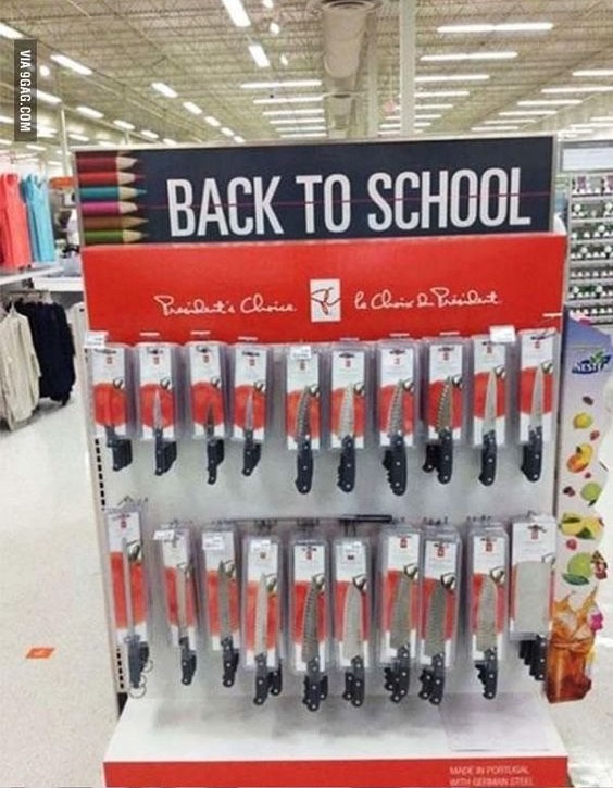 Vissza az iskolába! Csak a legszükségesebb felszereléssel...