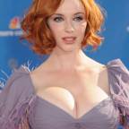 A MyLifeBuzz is előrukkolt egy kebel galériával