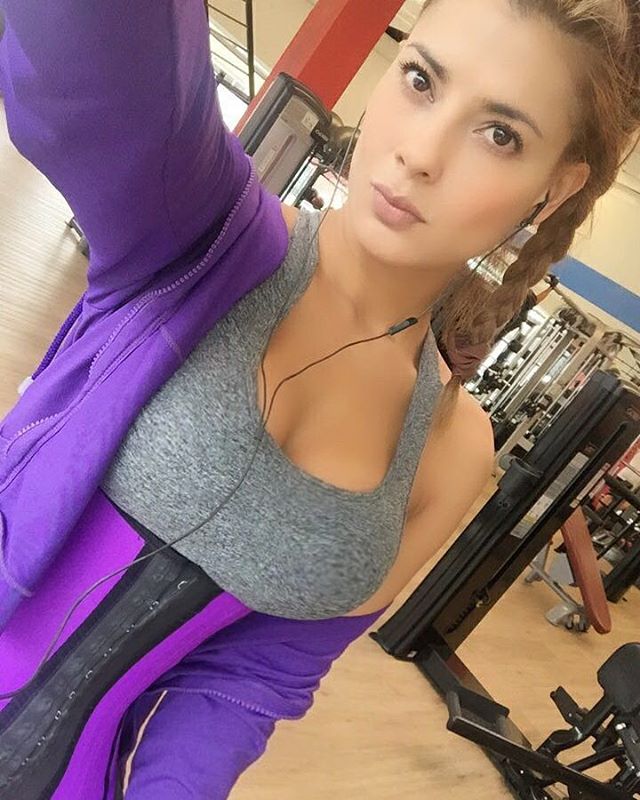 12445926_760407827392333_1071685654_n