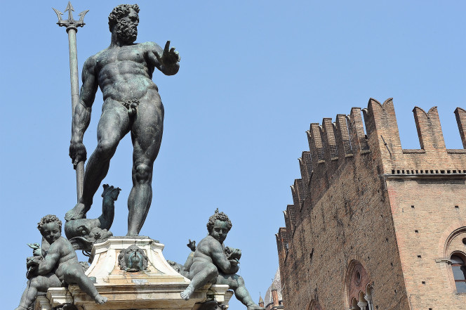 Ez itt túl sok Zuckerbergéknek