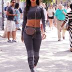 Rihanna kissé behízott